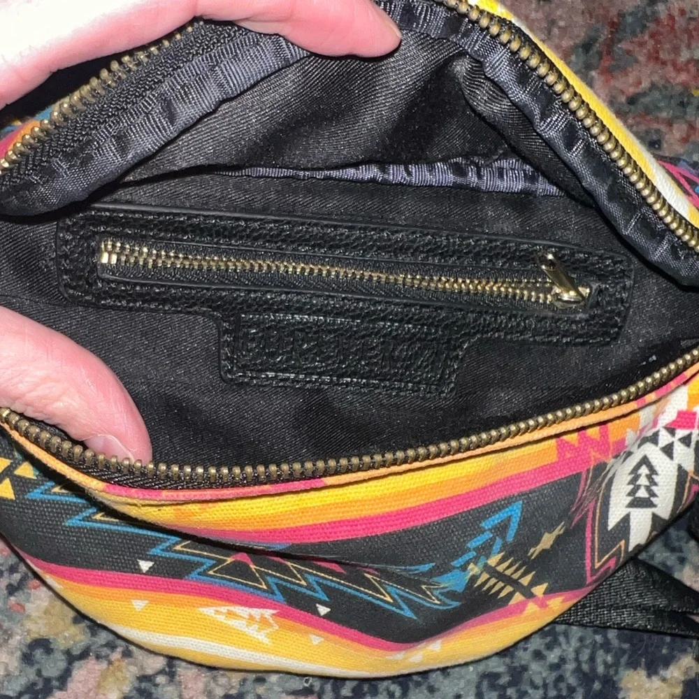 Forever 21 Aztec Patterned Crossbody Bag